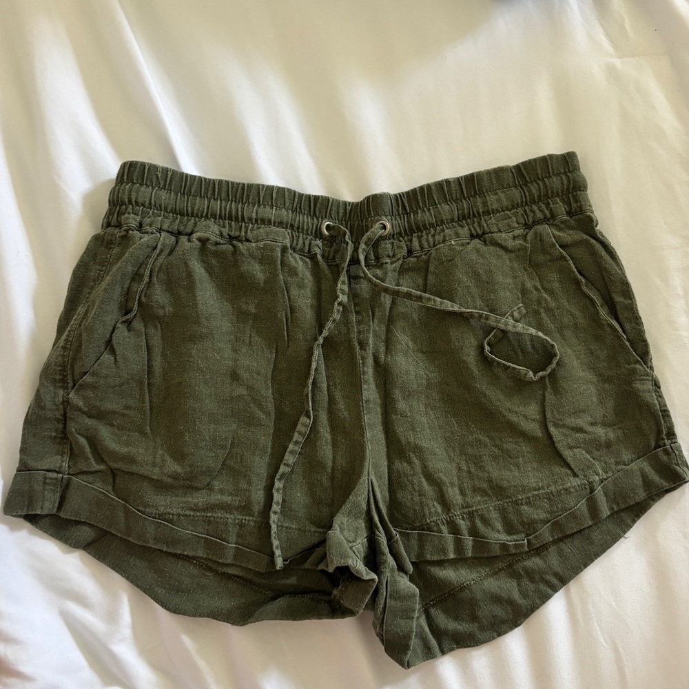 Forever 21 Dark Green Women's Cargo Shorts